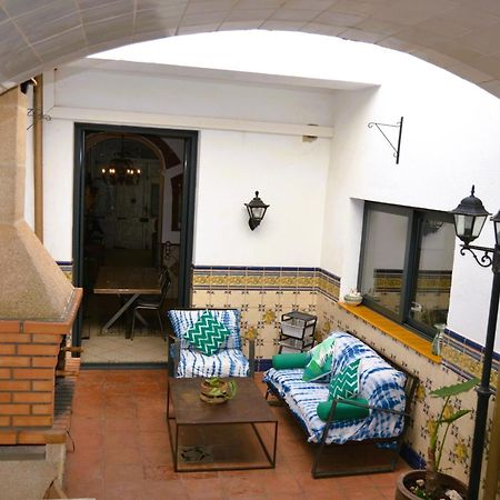 Marina Vila House Масну Екстериор снимка